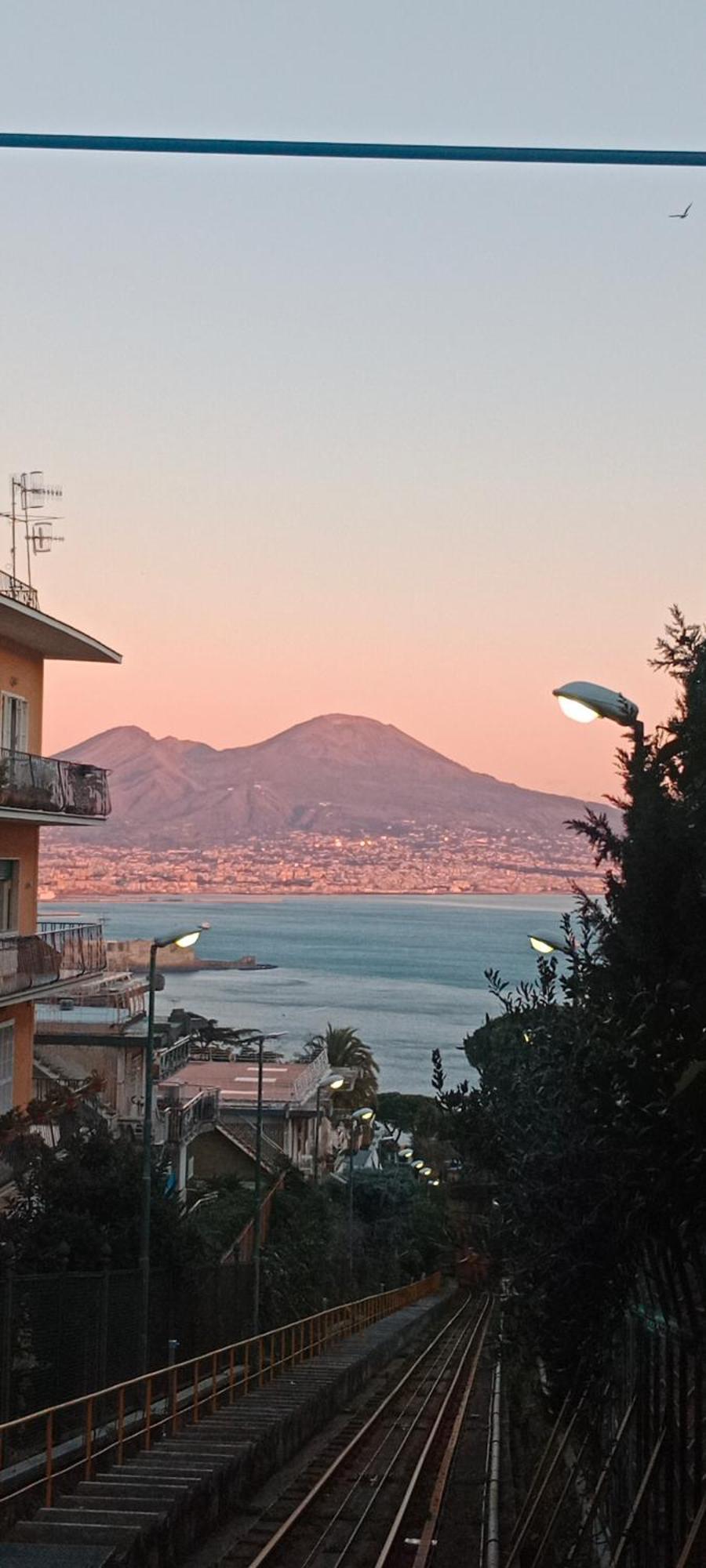 La Dimora Di Toto Hotel Naples Luaran gambar