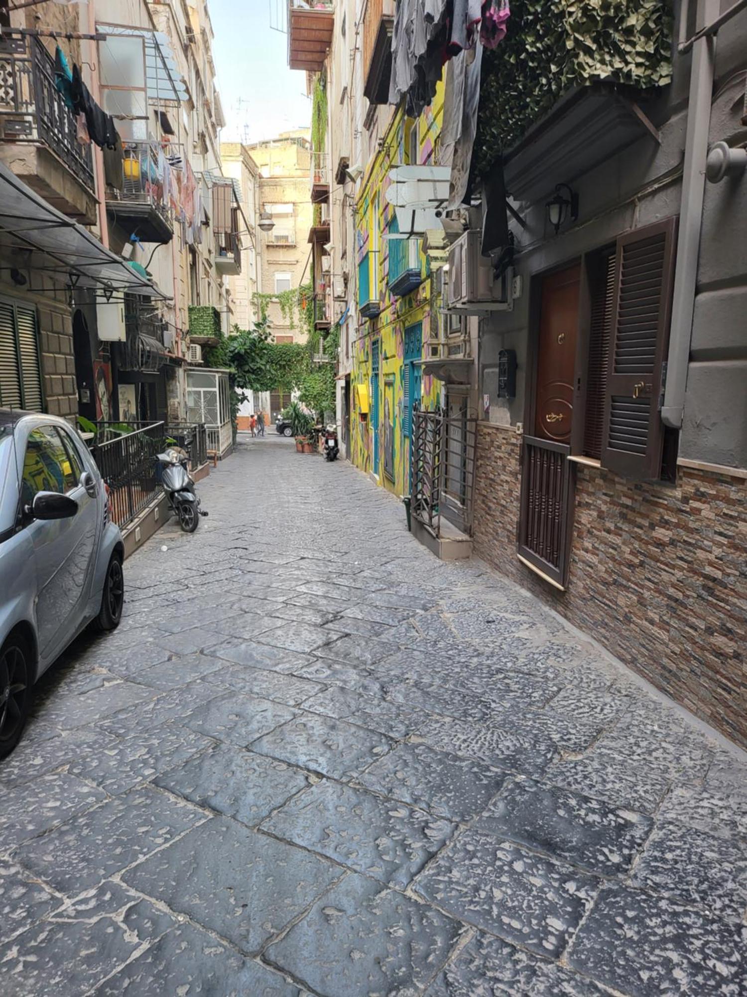 La Dimora Di Toto Hotel Naples Luaran gambar