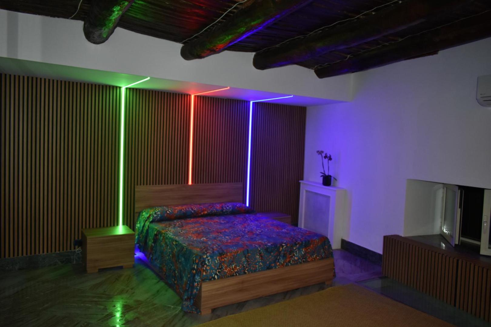 La Dimora Di Toto Hotel Naples Luaran gambar